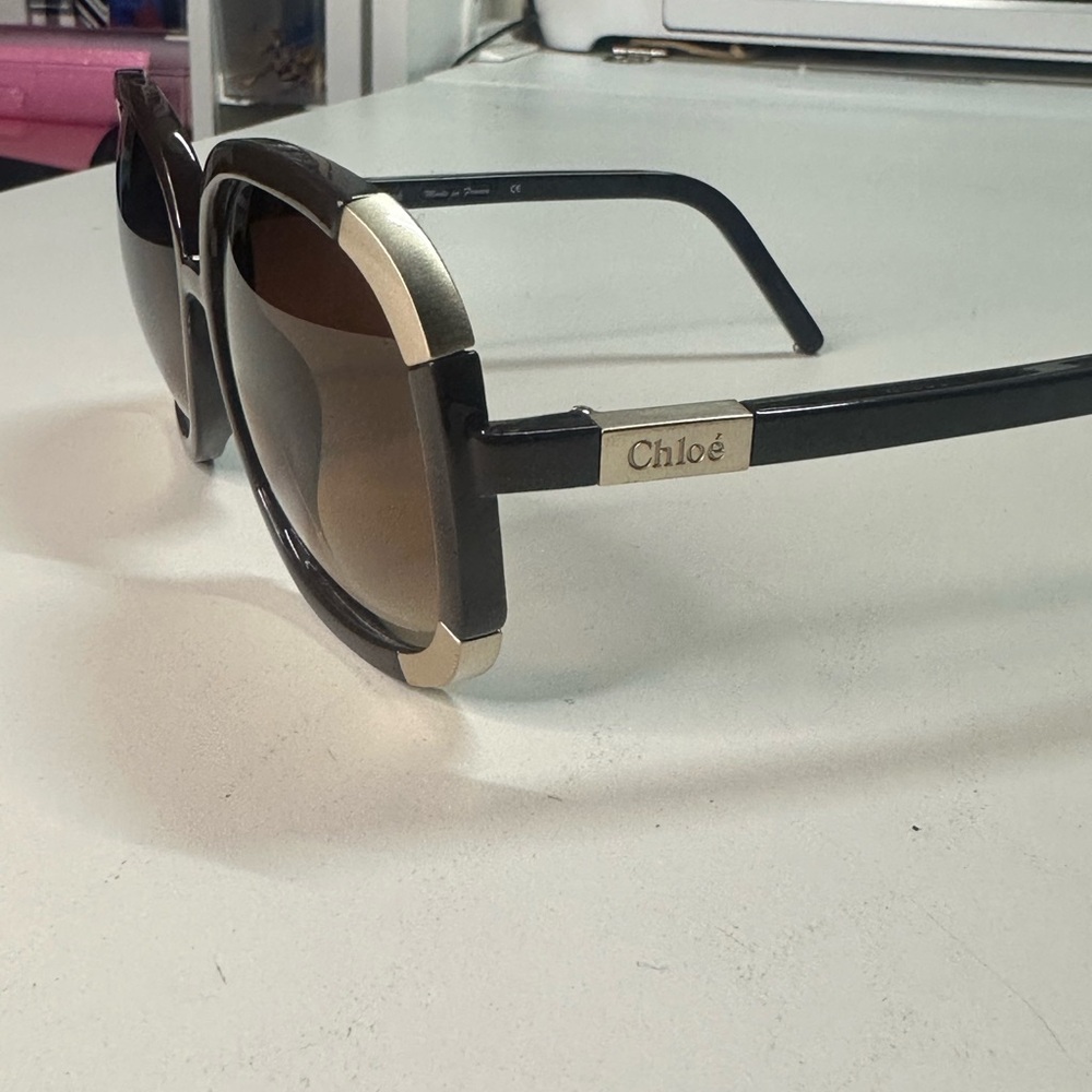 Chloe Black and Tan Sunglasses - Picture 2 of 5